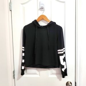 Forever 21 Cropped Varsity Printed Hoodie